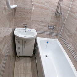 Ремонт ванной 150x135 ПВХ панелями